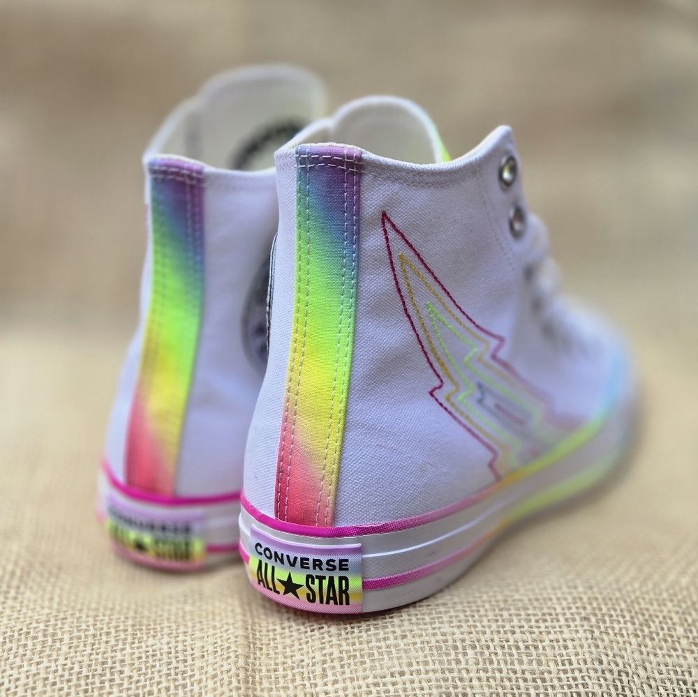 🆕Converse Chuck Taylor All Star Pride - Size: Men 7 ; Women 9 - Picture 10 of 13